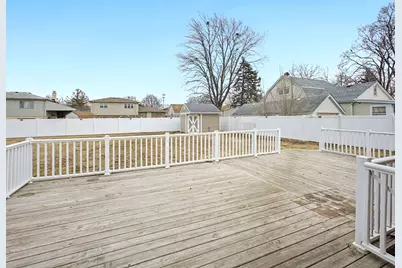 [Address not provided], Burbank, IL 60459 - Photo 15
