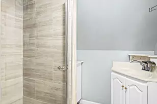 [Address not provided], Burbank, IL 60459 - Photo 13