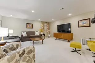 1526 Kirkwood Dr, Geneva, IL 60134 - Photo 17