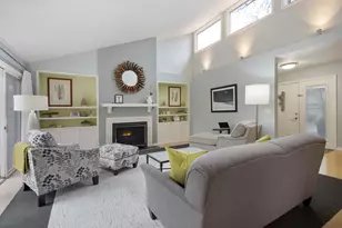 1526 Kirkwood Dr, Geneva, IL 60134 - Photo 3