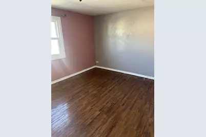 [Address not provided], Hoffman Estates, IL 60169 - Photo 5