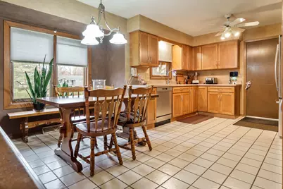 3165 Cavendish Drive, Rockford, IL 61109 - Photo 9