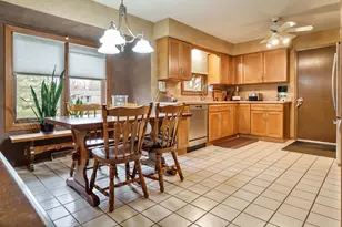 3165 Cavendish Dr, Rockford, IL 61109 - Photo 9