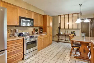 3165 Cavendish Dr, Rockford, IL 61109 - Photo 15