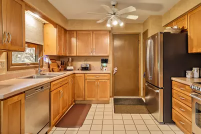 3165 Cavendish Drive, Rockford, IL 61109 - Photo 13