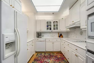 680 N Lake Shore Drive #821, Chicago, IL 60611 - Photo 21