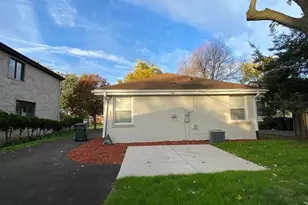 221 Nordica Ave, Glenview, IL 60025 - Photo 15