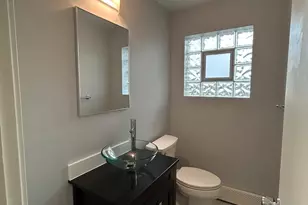 5340 N Central Ave, Chicago, IL 60630 - Photo 19