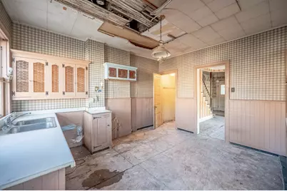 11301 S Cottage Grove Avenue, Chicago, IL 60628 - Photo 5