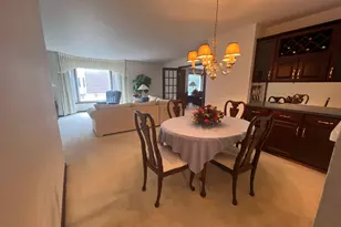 500 Thames Pkwy, Park Ridge, IL 60068 - Photo 13