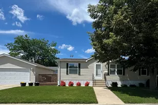 1151 Ash Ct, Manteno, IL 60950 - Photo 1