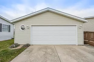 1151 Ash Ct, Manteno, IL 60950 - Photo 27