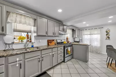 3521 S 57th Avenue, Cicero, IL 60804 - Photo 5