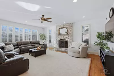 12504 Thornberry Drive, Lemont, IL 60439 - Photo 11