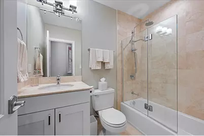 1628 N Bosworth Avenue #2, Chicago, IL 60642 - Photo 15