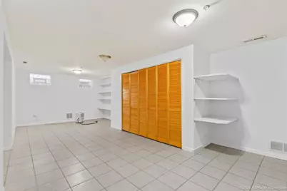 8305 S 85th Court, Hickory Hills, IL 60457 - Photo 23