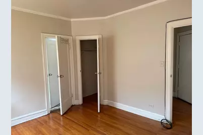 [Address not provided], Chicago, IL 60649 - Photo 7