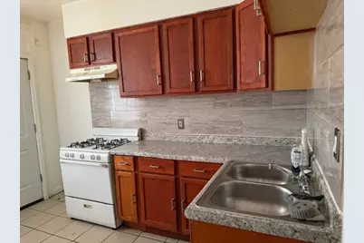 [Address not provided], Chicago, IL 60649 - Photo 5