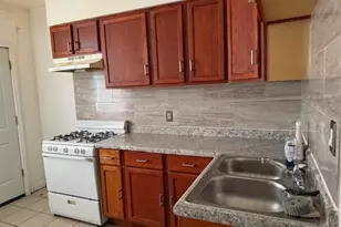 [Address not provided], Chicago, IL 60649 - Photo 5