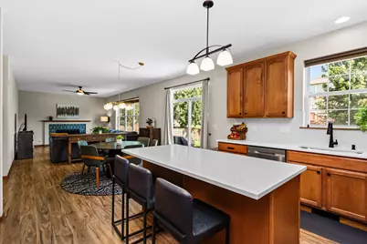 2589 Savanna Drive, Wauconda, IL 60084 - Photo 9