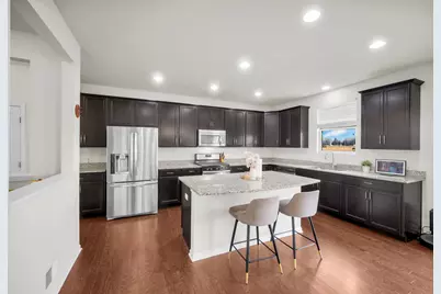 4255 Fraser Circle, Naperville, IL 60564 - Photo 9