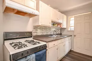 1636 Rice St, Waukegan, IL 60087 - Photo 11