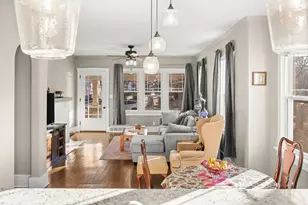 1906 E Taylor St, Bloomington, IL 61701 - Photo 13