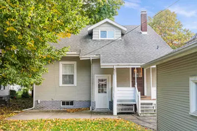 1906 E Taylor Street, Bloomington, IL 61701 - Photo 3