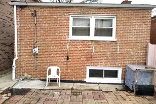 3021 W 38th St, Chicago, IL 60632 - Photo 29