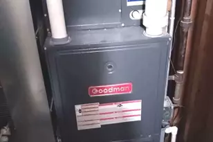 3021 W 38th St, Chicago, IL 60632 - Photo 27