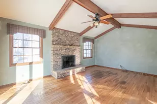 839 Mt Vernon Ct, Naperville, IL 60563 - Photo 9