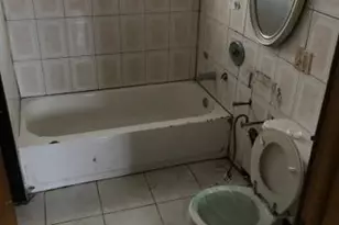 5946 S Kolmar Ave, Chicago, IL 60629 - Photo 27