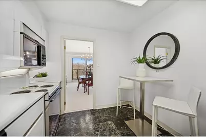 640 Winnetka Mews #405, Winnetka, IL 60093 - Photo 11