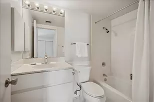 640 Winnetka Mews, Winnetka, IL 60093 - Photo 19