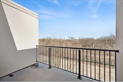 640 Winnetka Mews #405, Winnetka, IL 60093 - Photo 7