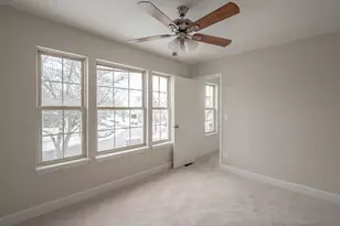 2084 Kentland Dr, Romeoville, IL 60446 - Photo 5