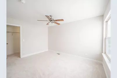 2084 Kentland Drive, Romeoville, IL 60446 - Photo 7