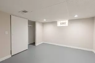 7920 S Mozart St, Chicago, IL 60652 - Photo 7