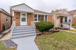 7920 S Mozart St, Chicago, IL 60652 - Photo 1