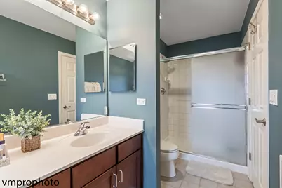 294 W Fairview Circle, Palatine, IL 60067 - Photo 15