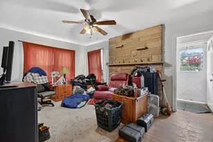 136 W 18th St, Lockport, IL 60441 - Photo 29