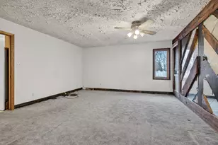 136 W 18th St, Lockport, IL 60441 - Photo 15