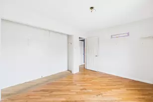 5024 S Lockwood Ave, Chicago, IL 60638 - Photo 9