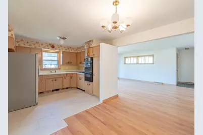 12443 S McVickers Avenue, Palos Heights, IL 60463 - Photo 3