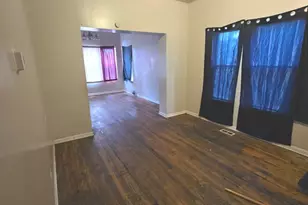 7042 S Vernon Ave, Chicago, IL 60637 - Photo 3