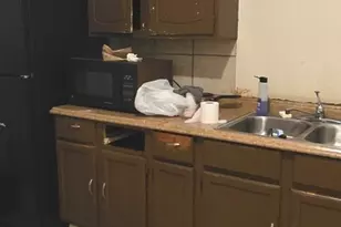 7042 S Vernon Ave, Chicago, IL 60637 - Photo 5