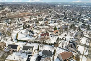 842 Deep Woods Ct, Grayslake, IL 60030 - Photo 43