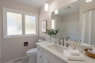 7104 Blackburn Ave, Downers Grove, IL 60516 - Photo 9