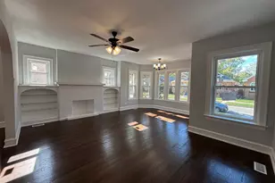 7745 S Luella Ave, Chicago, IL 60649 - Photo 11