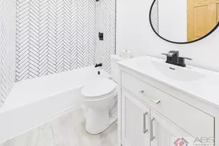 4116 192nd Ct, Country Club Hills, IL 60478 - Photo 5